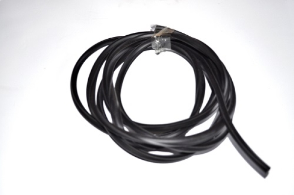 WINDSCREEN FILLET BLACK