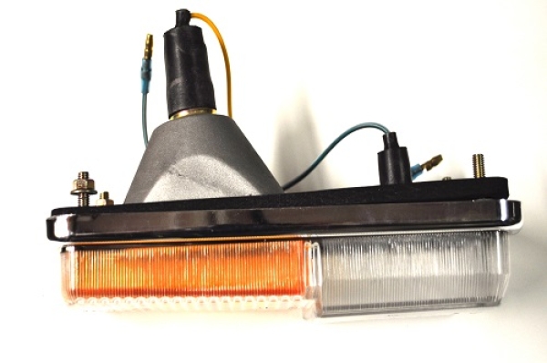 CLUBMAN INDICATOR AND SIDELAMP L/H